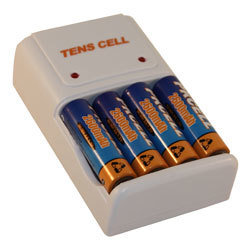 AA charger &amp; 4pcs AA 2500maH NiMH rechargeable batteries