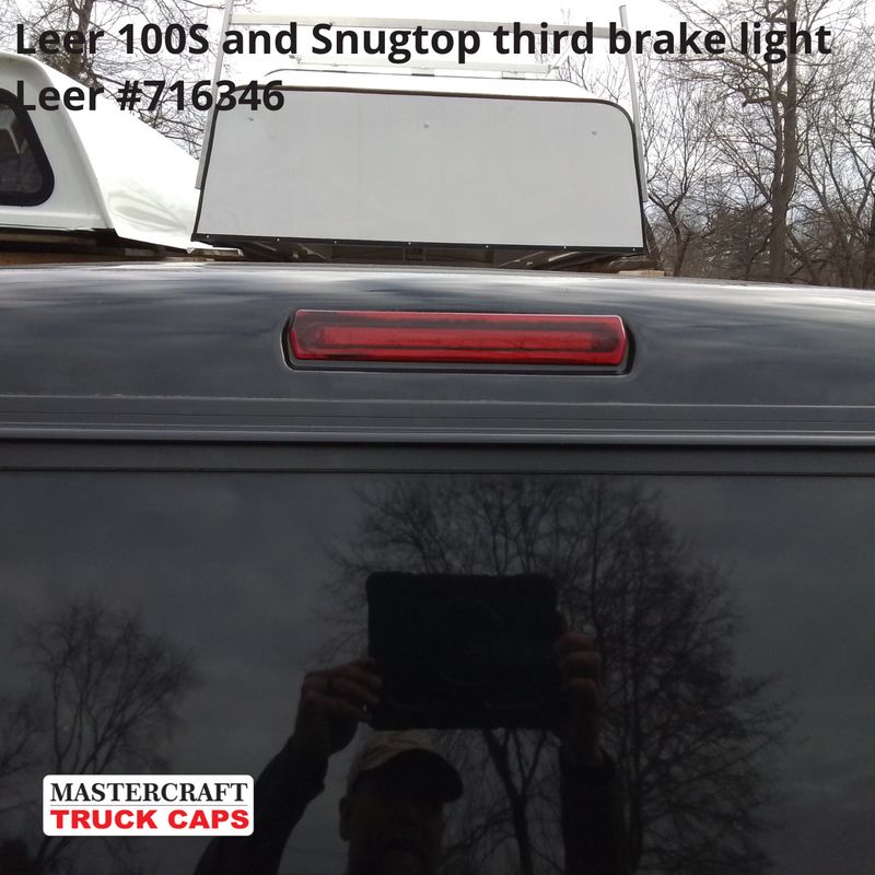 Leer 100S and Snugtop Third brake light #716346 / AT-LED-28-20-02