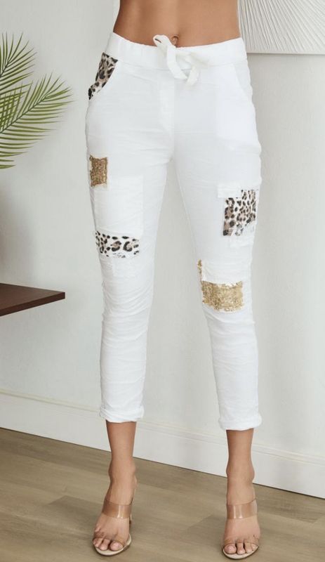 Leopard Applique Drawstring Jogger