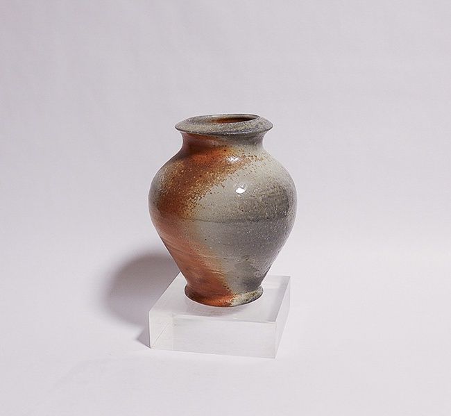 Large Vase- Amy Song