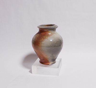 Large Vase- Amy Song