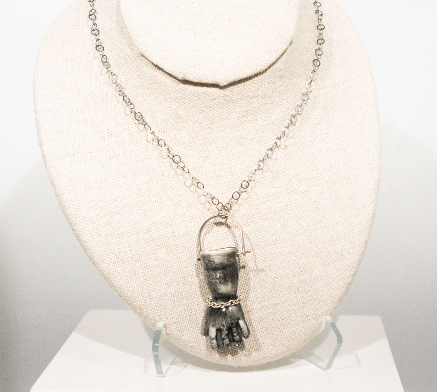 Necklace:Baby Hand, Kelly Draper