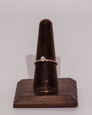 Cast Pea Ring, Kelly Miller