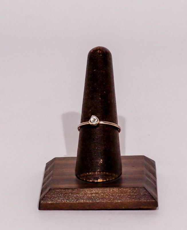 Cast Pea Ring, Kelly Miller