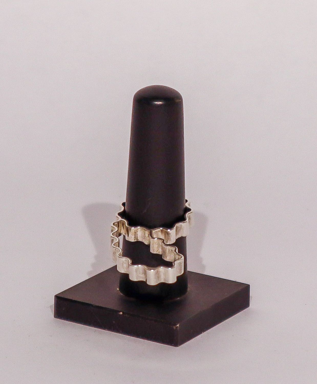 Crimped Marge Ring, Kelly Miller