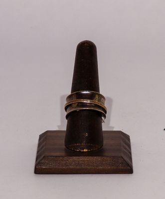 Spinner Ring, Kelly Miller