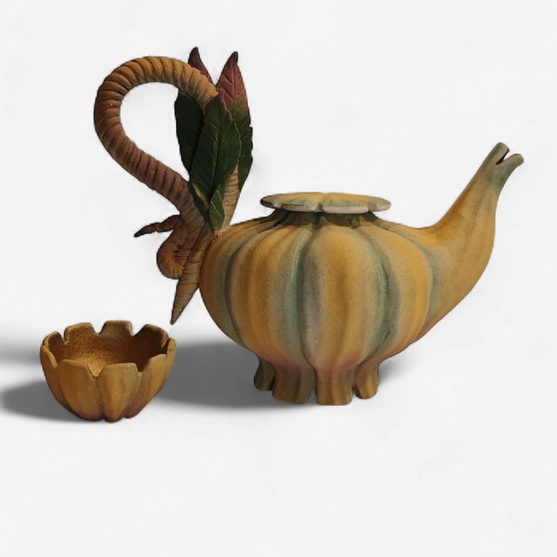 Nancy Yturriaga Tea Set