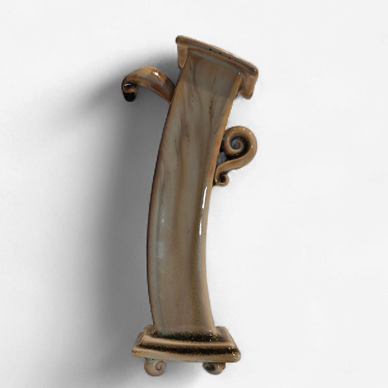 Fong Choo Teapot leaning