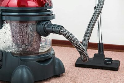 CARPET & UPHOLSTERY MACHINE