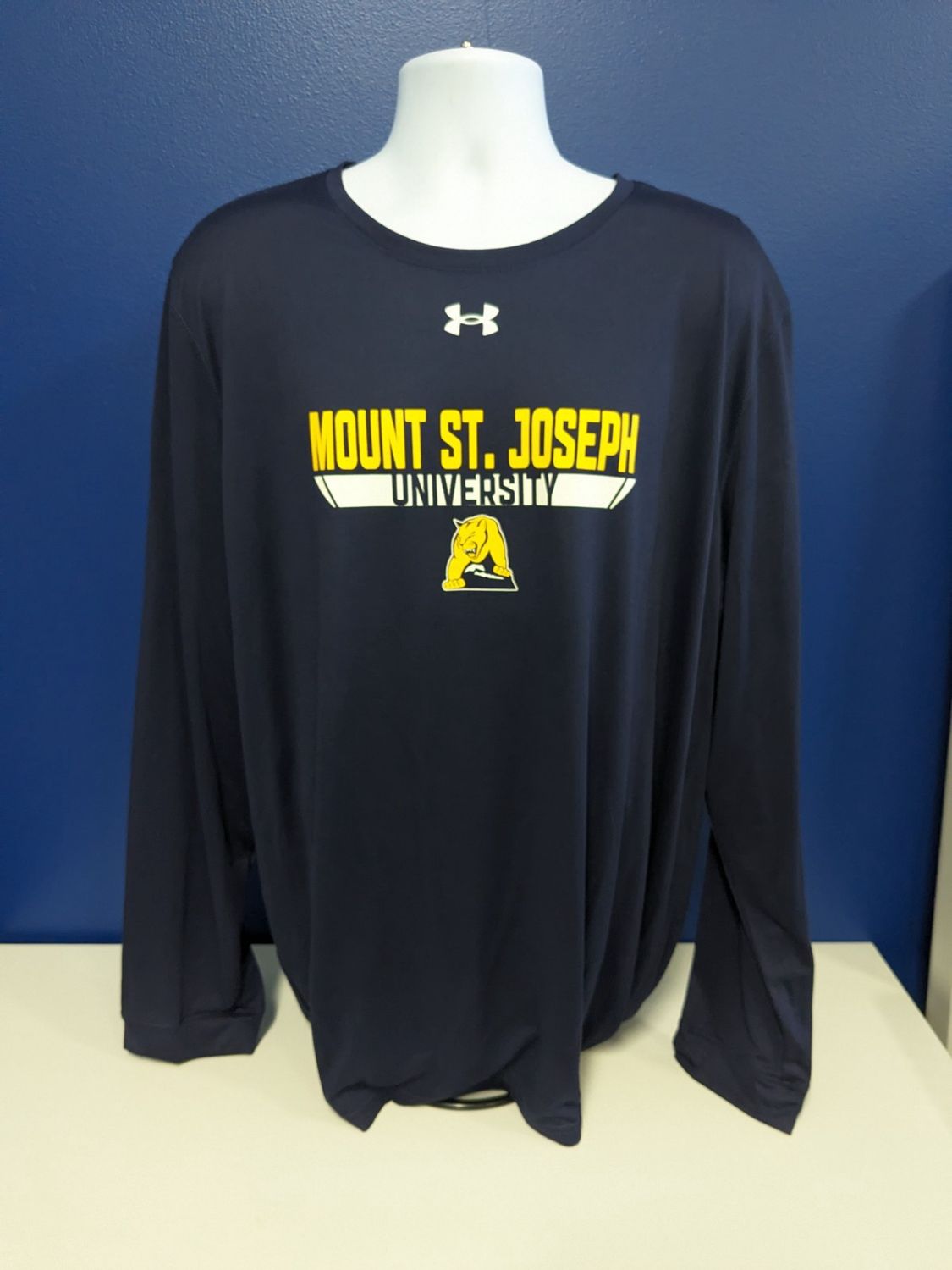 UA Navy Men&#39;s  Long Sleeve Dri-Fit T-Shirt