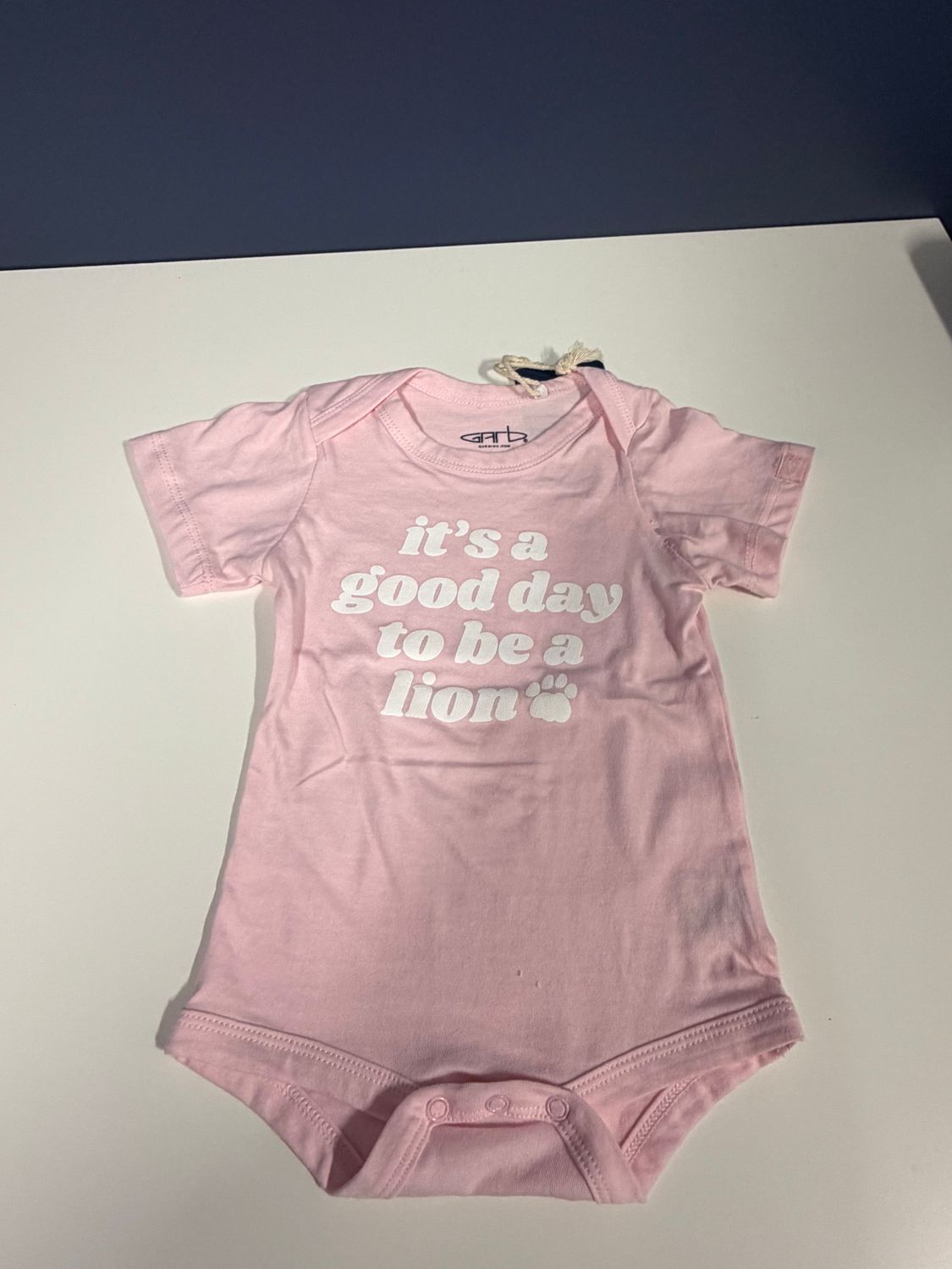 Onesie Pink (Ballerina) - it's a good day to be a lion