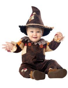 Happy Harvest Scarecrow