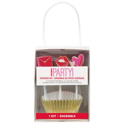 Red &amp; Pink Valentine Cupcake Decorating Kit with Gold Foil Cupcake Liners  24pc