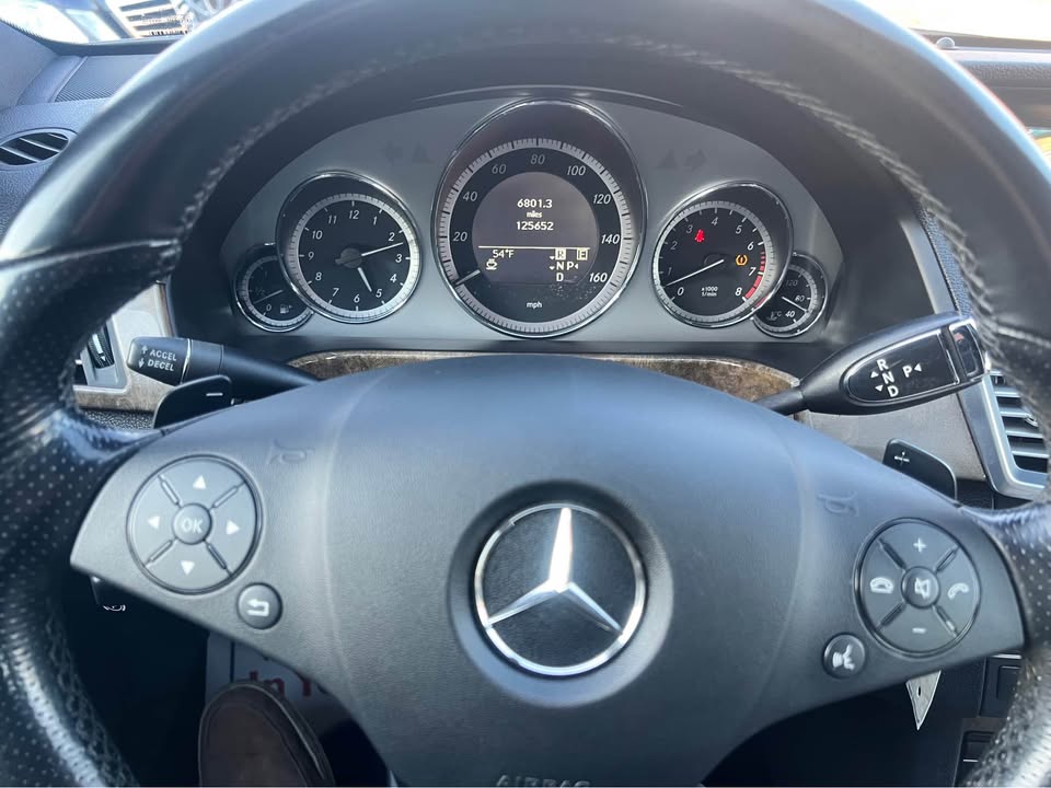 2011 Mercedes-Benz E-Class E350 Sport - Photo 13