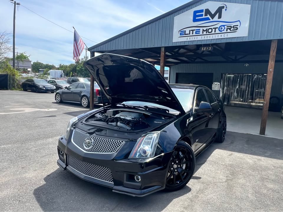 2011 Cadillac CTS V RWD's photo