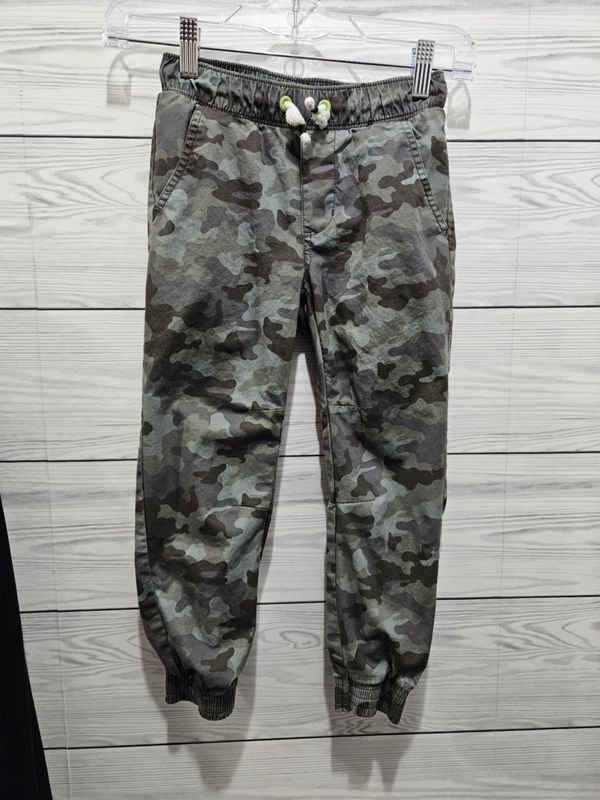 Boys Cat and Jack Camo Athletic Pants Sz 5