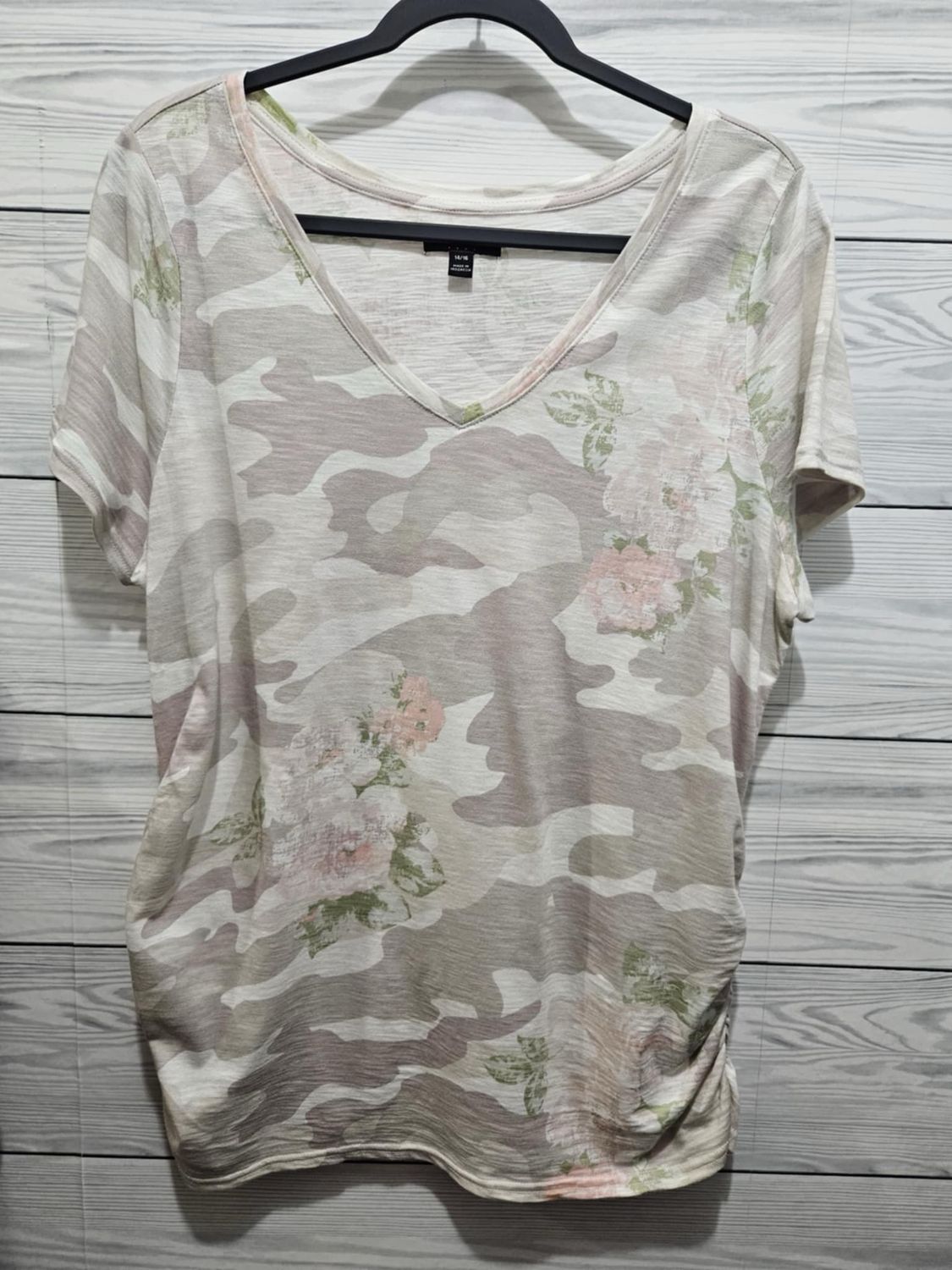 Lane Bryant  Top Sz 14/16