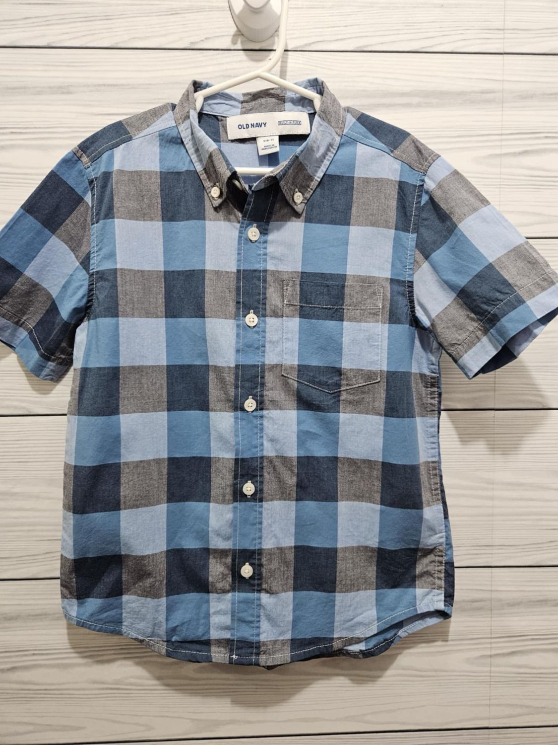 Boys Old Navy Button Down Shirt Sz 6-7