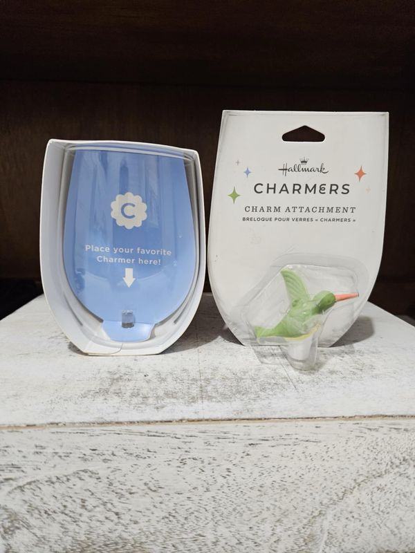 Brand New!! Charmers Stemless Contour Glass 20oz And A Charmers Hummingbird Silicone Charm MAKES A GREAT GIFT!!