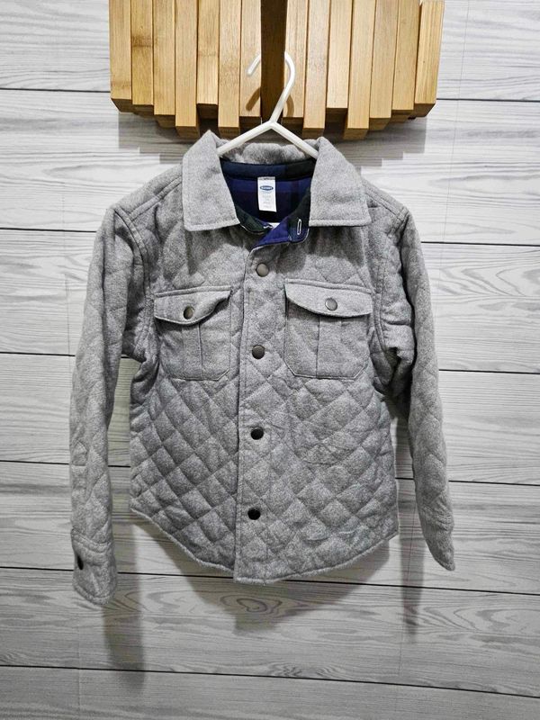 Old Navy HEAVY Boys long Sleeve Button Up Sz 5