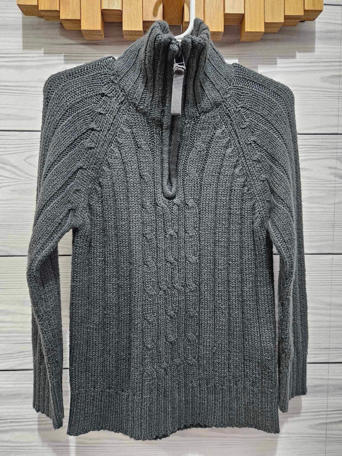 Boys Label Sweater Sz 4