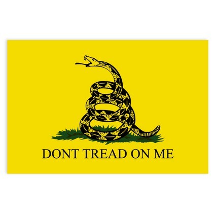 Don&#39;t Tread On Me Vinyl Decal Sticker