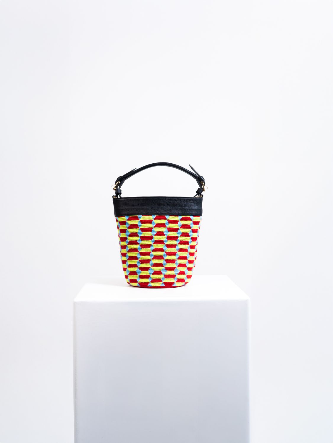 Medium Bucket Bag Andean Tapestry