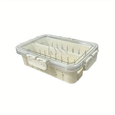 Portable Food Storage Container   Medium
