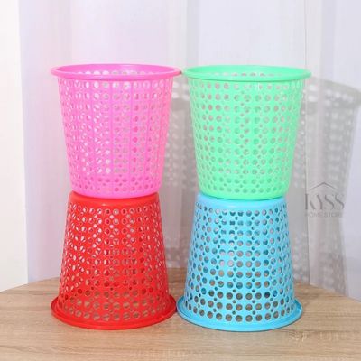 small plastic basket