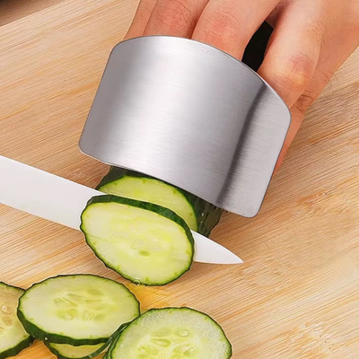 Stainless Steel Finger Protector – Kitchen Safety Guard for Slicing &amp; Chopping