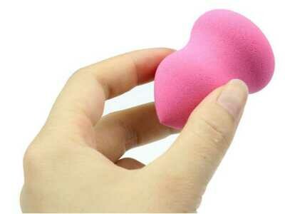 Set of 4 Pro Beauty Flawless Makeup Tools Blender Puffs