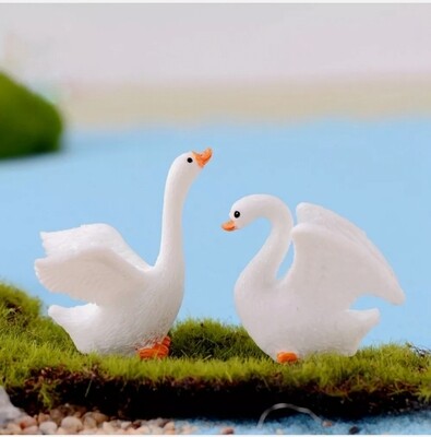 3 Little White Swans for Pot Terrarium Bonsai Decor Ornament