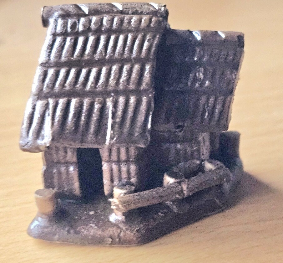 Miniature Wooden Cottage for Aquarium-Bonsai-Garden-Home Decor