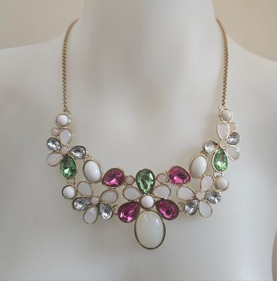 Stunning &amp; Colourful Vintage Crystal Glass Pendant Necklace