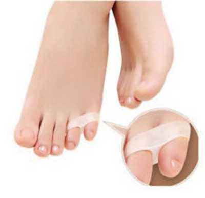 Toe Separator-Protector for Heloma and Overlapping Toes