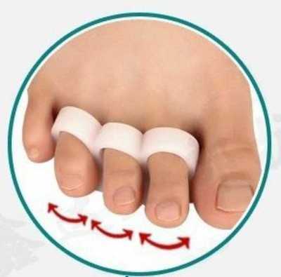 Soft Silicon Gel Orthopaedic Metatarsal 3 Ring Toe Separator