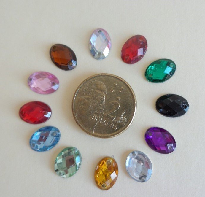 10*8mm 2-Holes 100 Sew-On Oval Flatback Mutli-Coloured Rhinestones