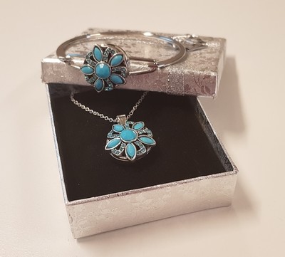Vintage Bohemian Style Necklace and Bracelet Set