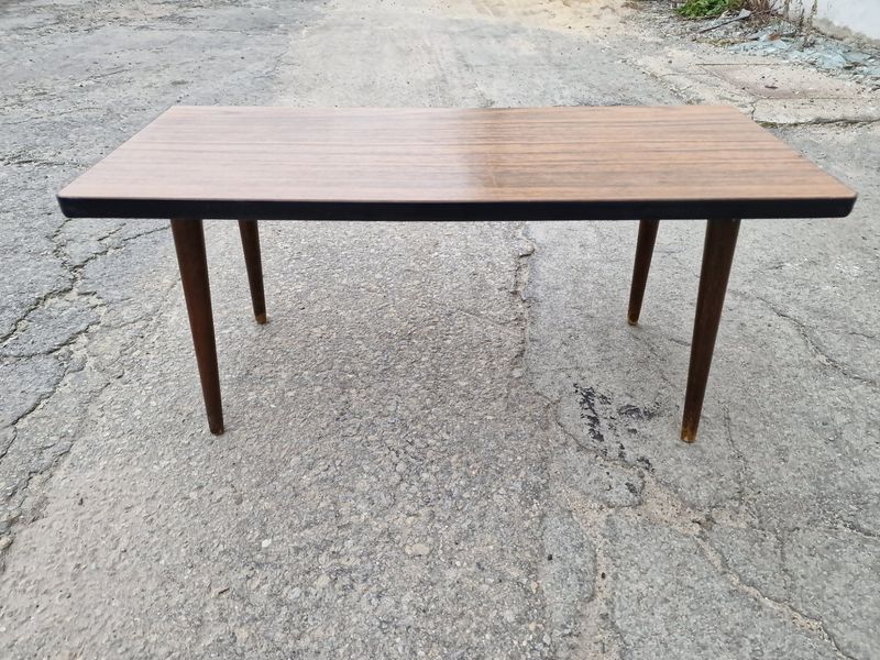 DDR Blumentisch Tischchen Nierentisch Holzoptik 