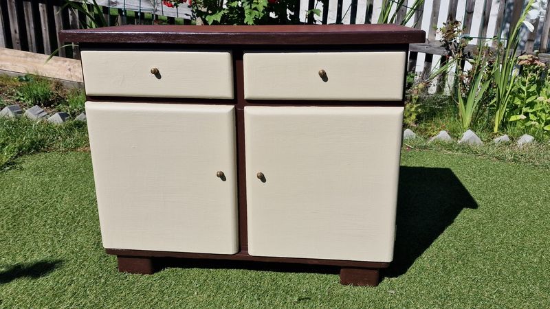 Altes Schränkchen beige braun Kommode Dielenschrank Schrank Schuhschrank 