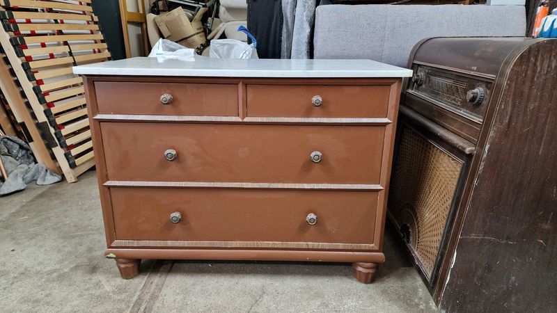 Alte massive Kommode Sideboard 4 Schubladen Schrank Marmorplatte 