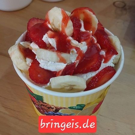 Erdbeer Bananen Becher