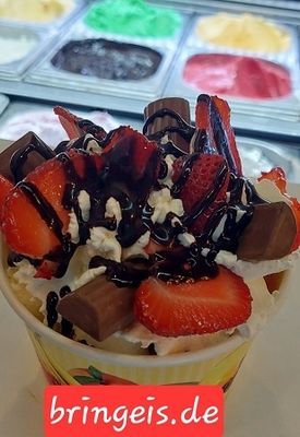 Erdbeer Yogurette Becher