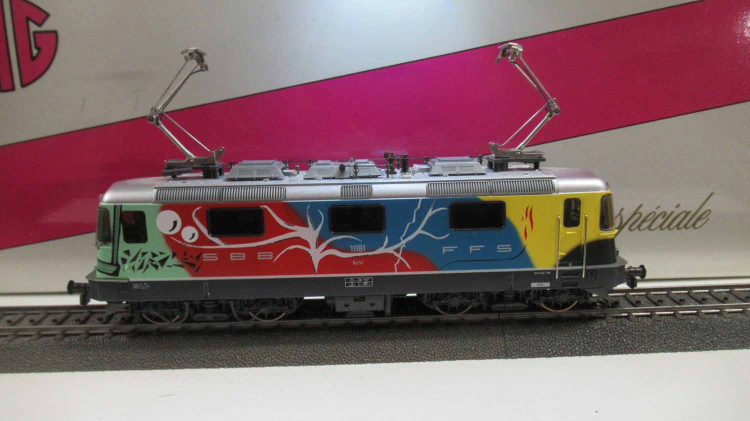 HAG Re 4/4 II "Le Bourret" Digital FX ESU V5  LED