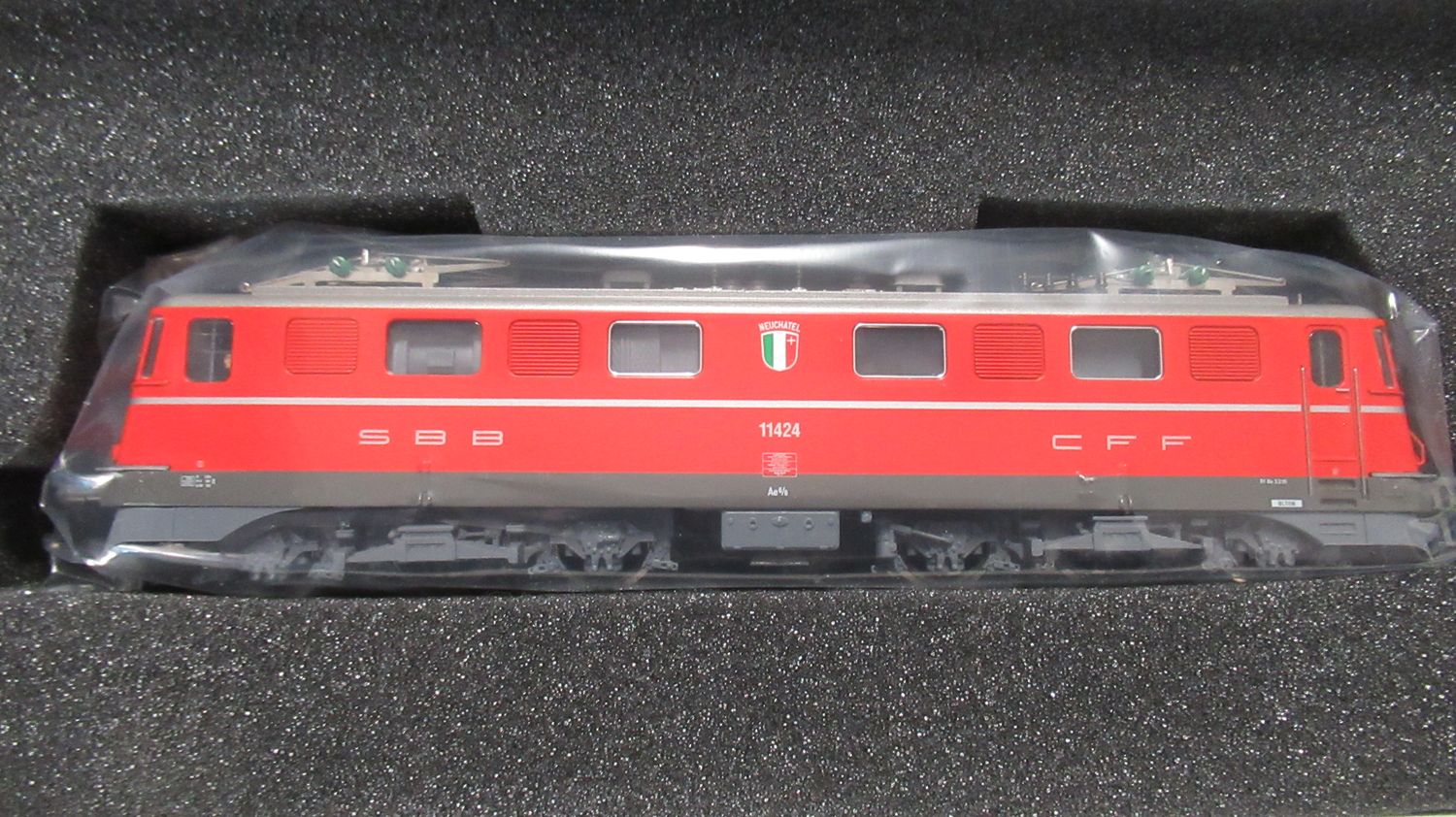 HAG Ae 6/6 " Neuchâtel "  NEUF  !!! Rare !!!