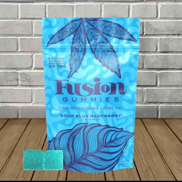 Sour blue raspberry fusion gummies