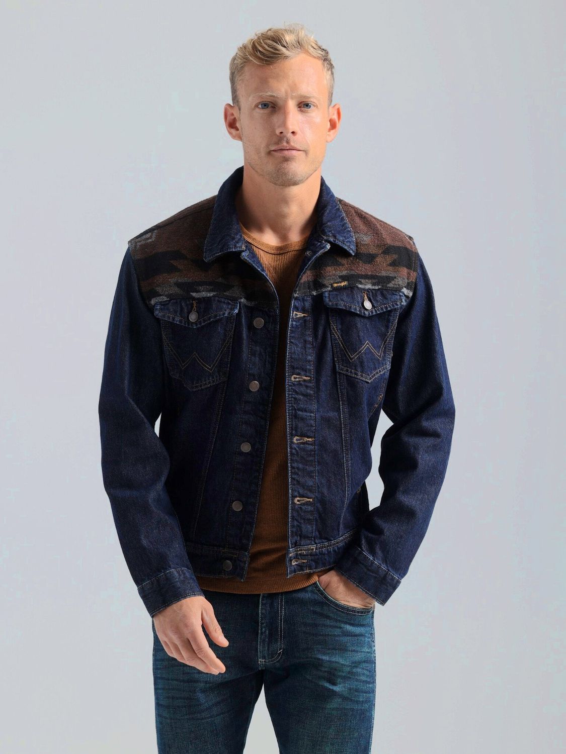Wrangler - Men&#39;s Denim Jacket With Contrasting Yoke - 112318260