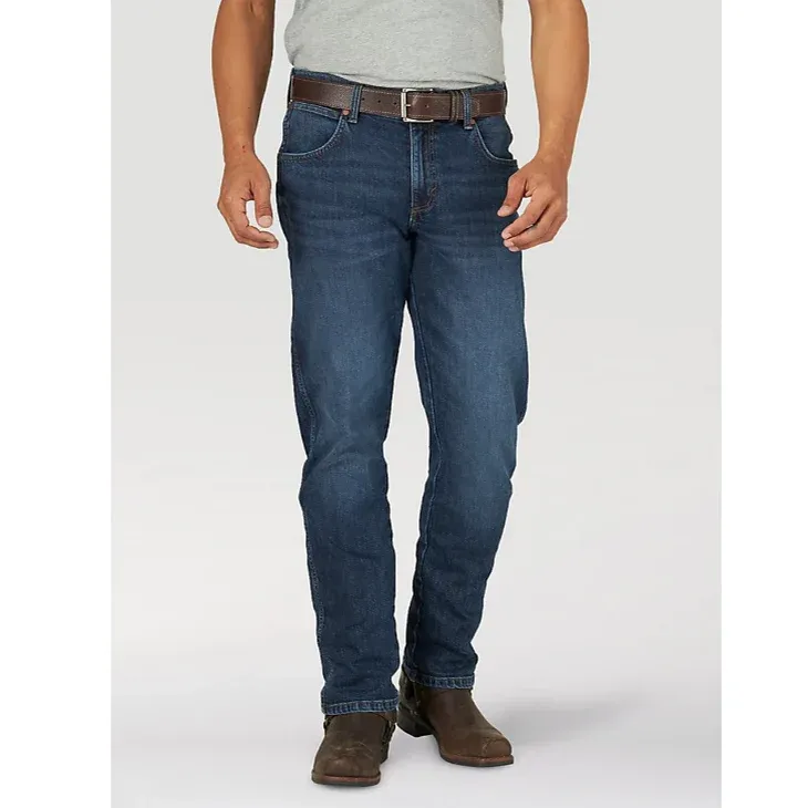 Wrangler - Men&#39;s Retro Slim Fit  Straight Leg Jean - 88MWZNA