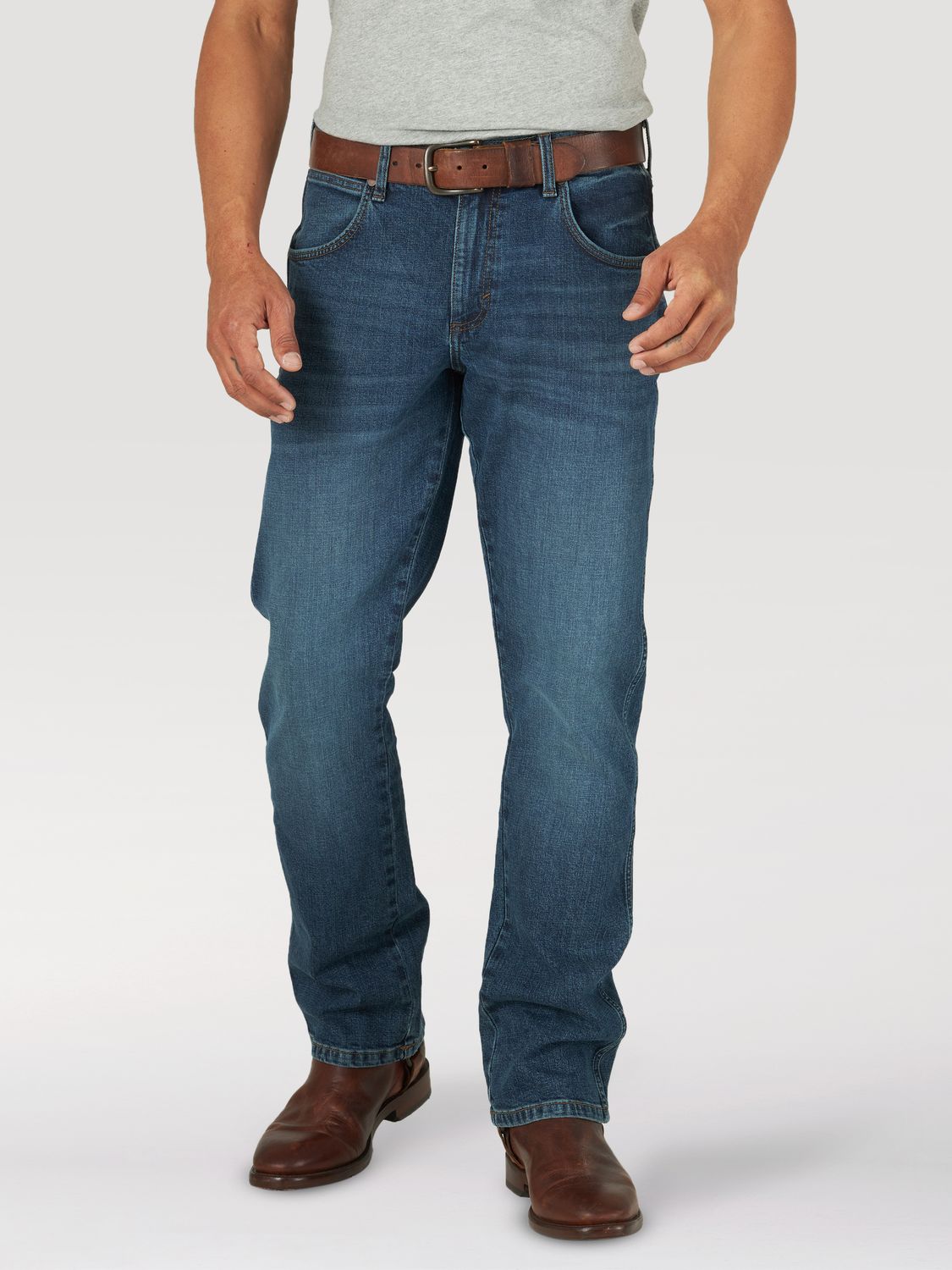 Wrangler - Men&#39;s Retro Slim Fit Straight Leg Jean - 88MWZMU