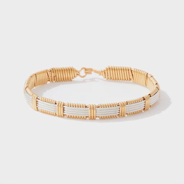 Adore, Size: 6